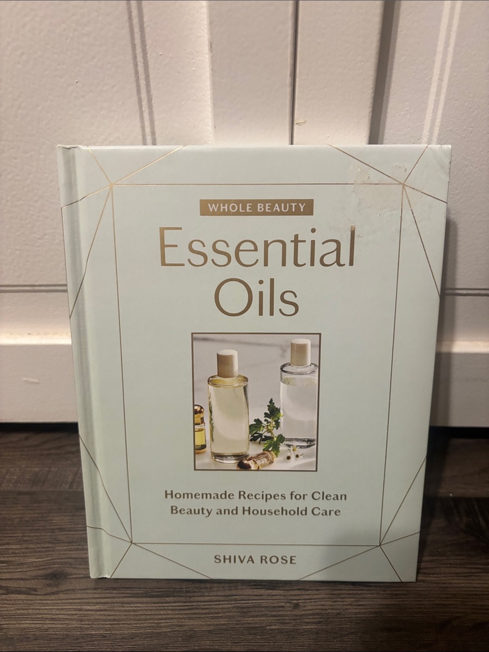 Whole Beauty Essential Oils Book - Mint Green Cover